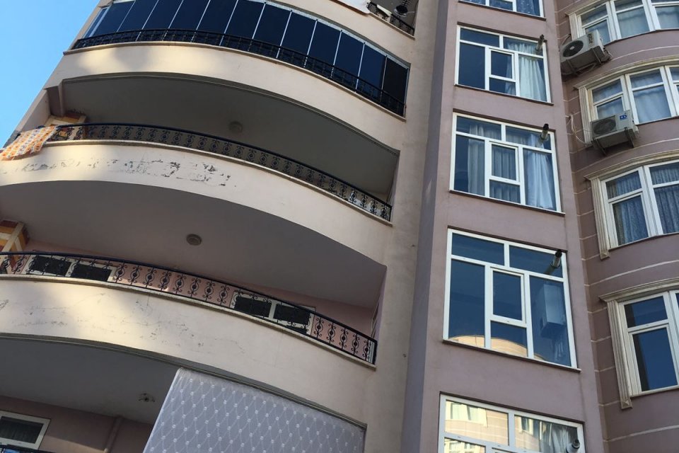 Katlanır Cam Balkon Sistemleri