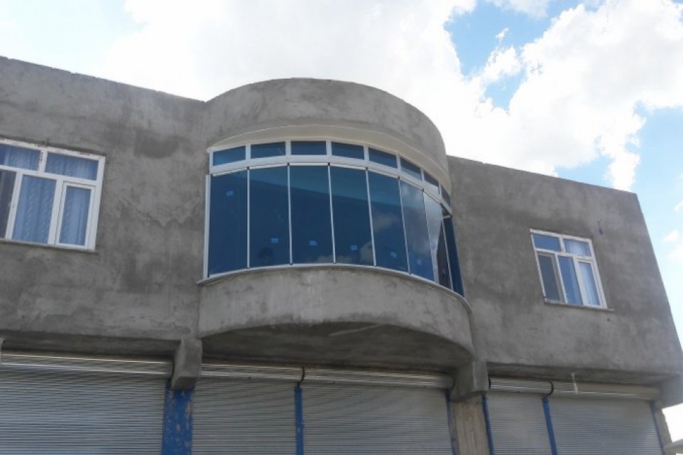 Katlanır Cam Balkon Sistemleri