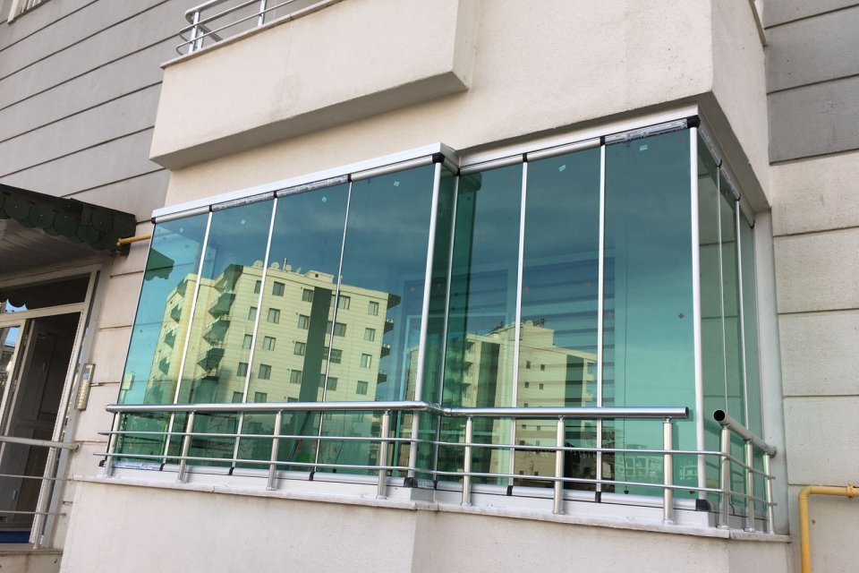 Katlanır Cam Balkon Sistemleri